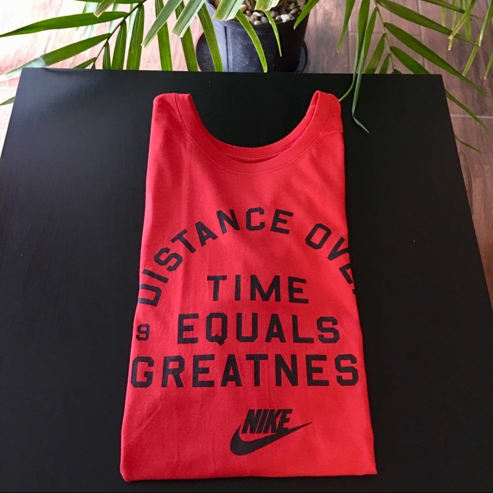 Men’s Nike Time Equals Greatness Shirt